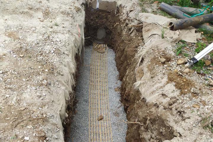 Nous installons et entretenons des réseaux humides et secs, à destination des particuliers, des professionnels et des collectivités.